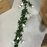 New 1.7m/5.5 feet Greenery garland with white flowers