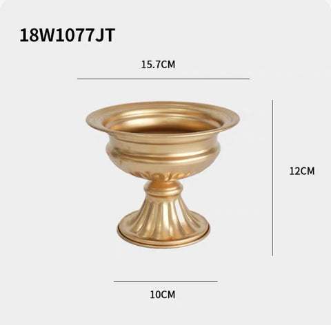 12cm/4.75” tall round gold bowl /urn METAL 18W1077JT