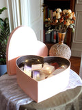 Pink heart shape Cardboard box with gold edge For fresh or preserved Flowers