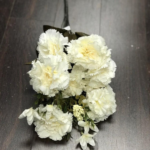 Big stem Carnation Cream - Richview Glass Wedding Supplies