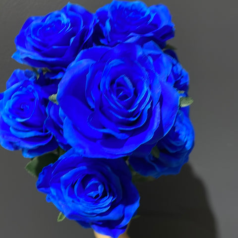 10 head Rose Light Royal blue