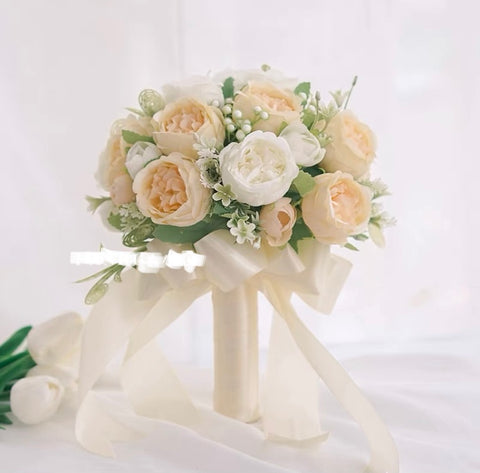 Bridal Bouquet 💐 peach white