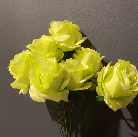 Artificial Green Diamond Rose Bunch 9 head