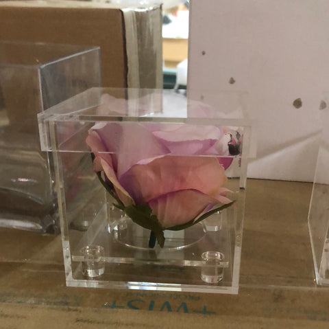 Mini Single Rose Acrylic box For Flowers and gifts