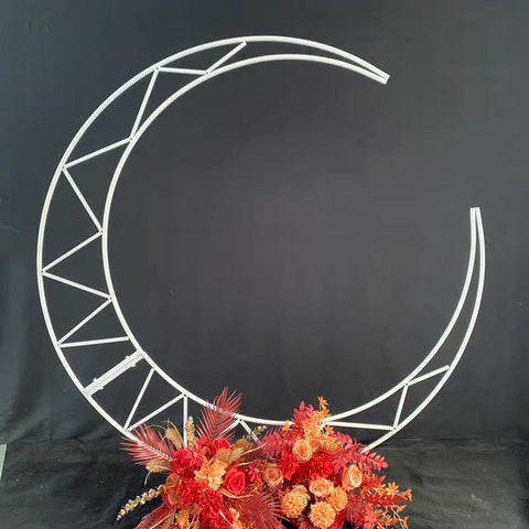 White Moon Metal Backdrop (no flowers) Stand 1.74 meter