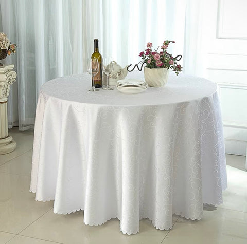 Tablecloth damask 90” round or 90x156”
