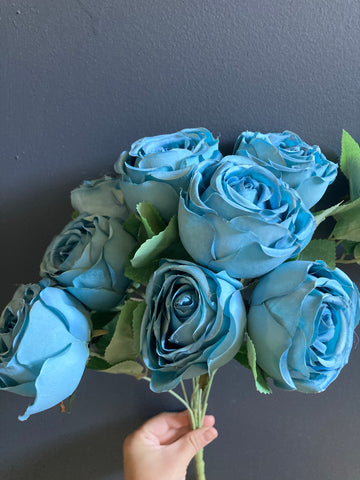 Turquoise blue Rose Bunch 9 head GEM