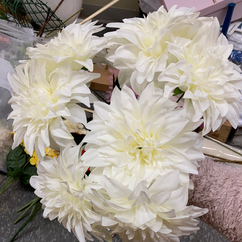 Artificial Silk artificial  bunch Dahlia (ivory/white)