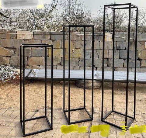 2m BLACK Modern Rectangular Stand Metal Geometric 80” booth